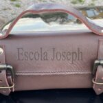 Objets de déco vintage en cuir et ballons en cuir personnalisables