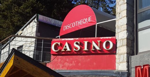 Nouvelle&#x20;Vitrine&#x20;au&#x20;casino&#x20;de&#x20;Font-Romeu&#x20;&#x21;