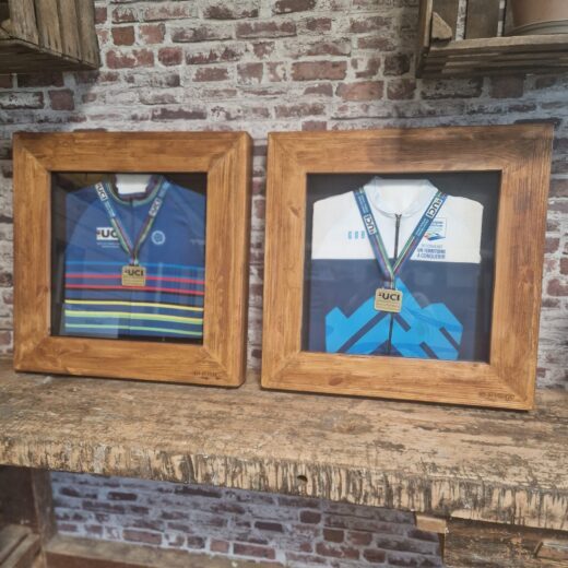 VINTAGE frame 40 x 60 with Jersey supplied by the customer