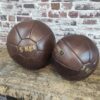 Medecine Ball en cuir vintage