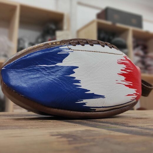Trousse de Toilette Ballon de Rugby France en Cuir Vintage
