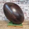 Pack Grand Ballon de Rugby Vintage en Cuir + Support